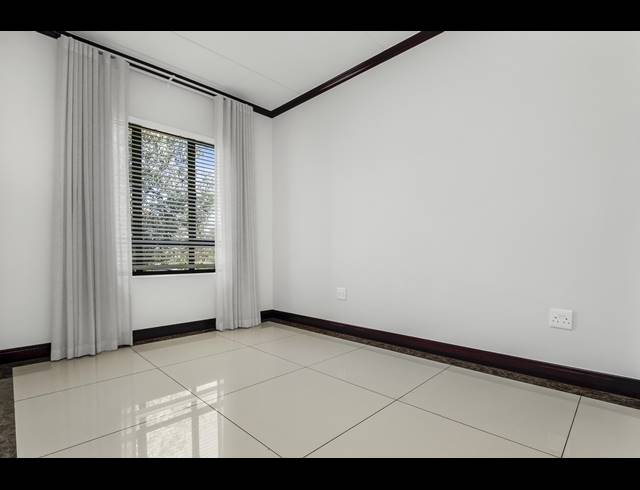 4 BEDROOM CLUSTER FOR SALE IN MAROELADAL